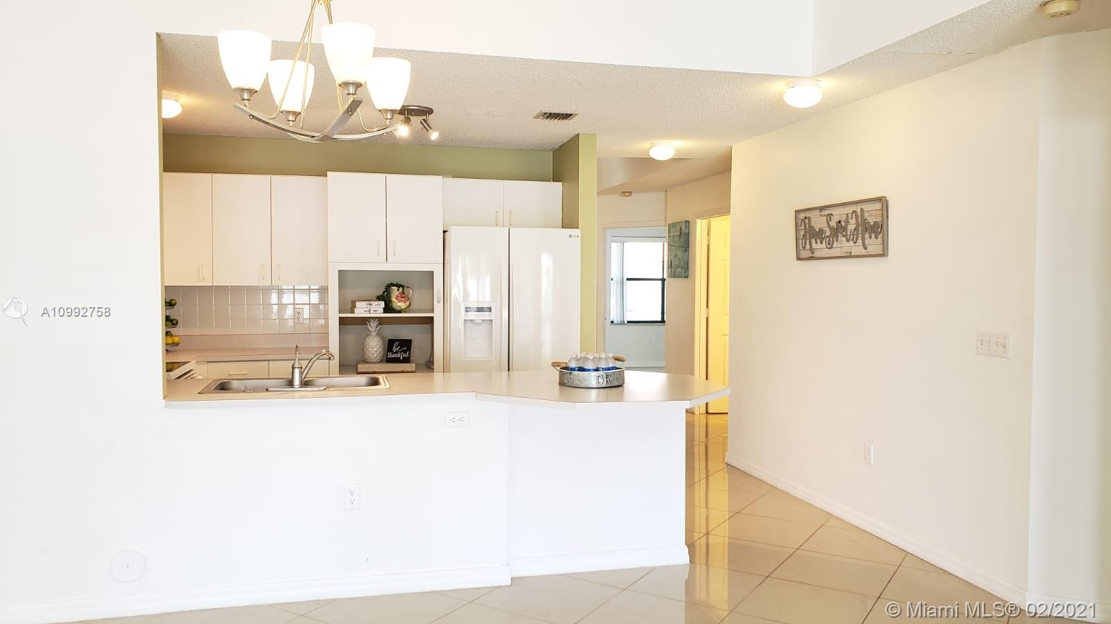 6714 North Pine Island Road Tamarac, FL 33321 - Photo 8 of 52 Gallery Image 8