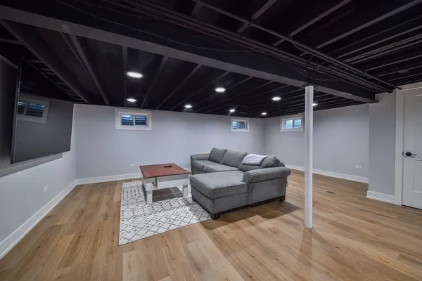 $565,000 | 3N556 Woodland Avenue, West Chicago, IL 60185