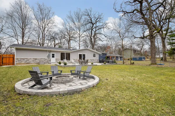 $565,000 | 3N556 Woodland Avenue, West Chicago, IL 60185