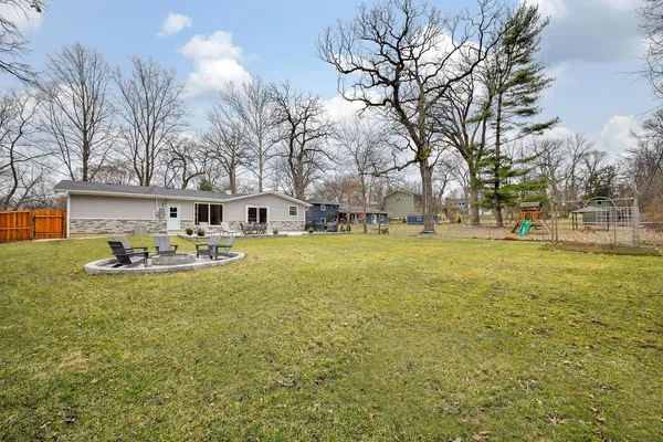 $565,000 | 3N556 Woodland Avenue, West Chicago, IL 60185