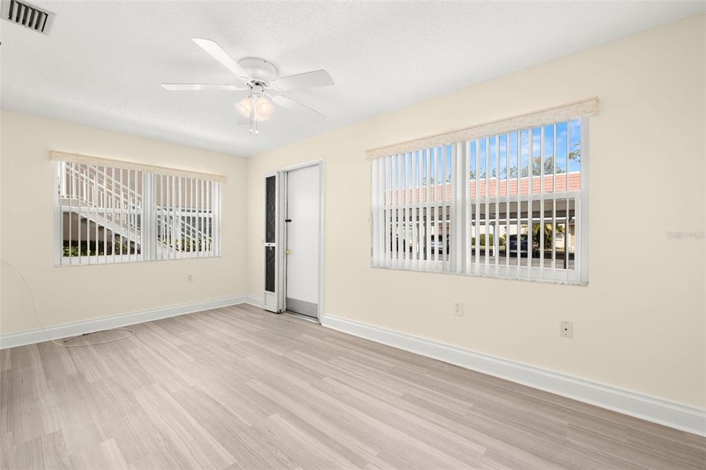 10038 62nd Avenue North, Unit 1 St. Petersburg, FL 33708 - Photo 14 of 39