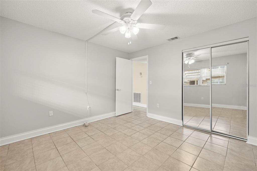 10038 62nd Avenue North, Unit 1 St. Petersburg, FL 33708 - Photo 19 of 39