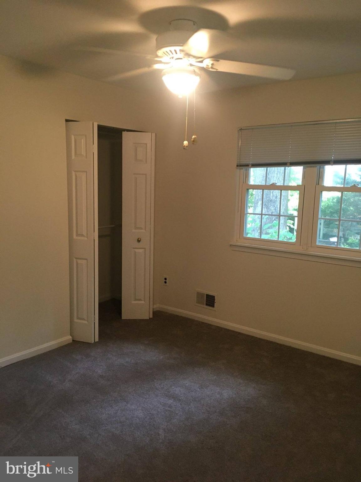 9840 Moyer Road Damascus, MD 20872 - Photo 13 of 20 Bedroom 3