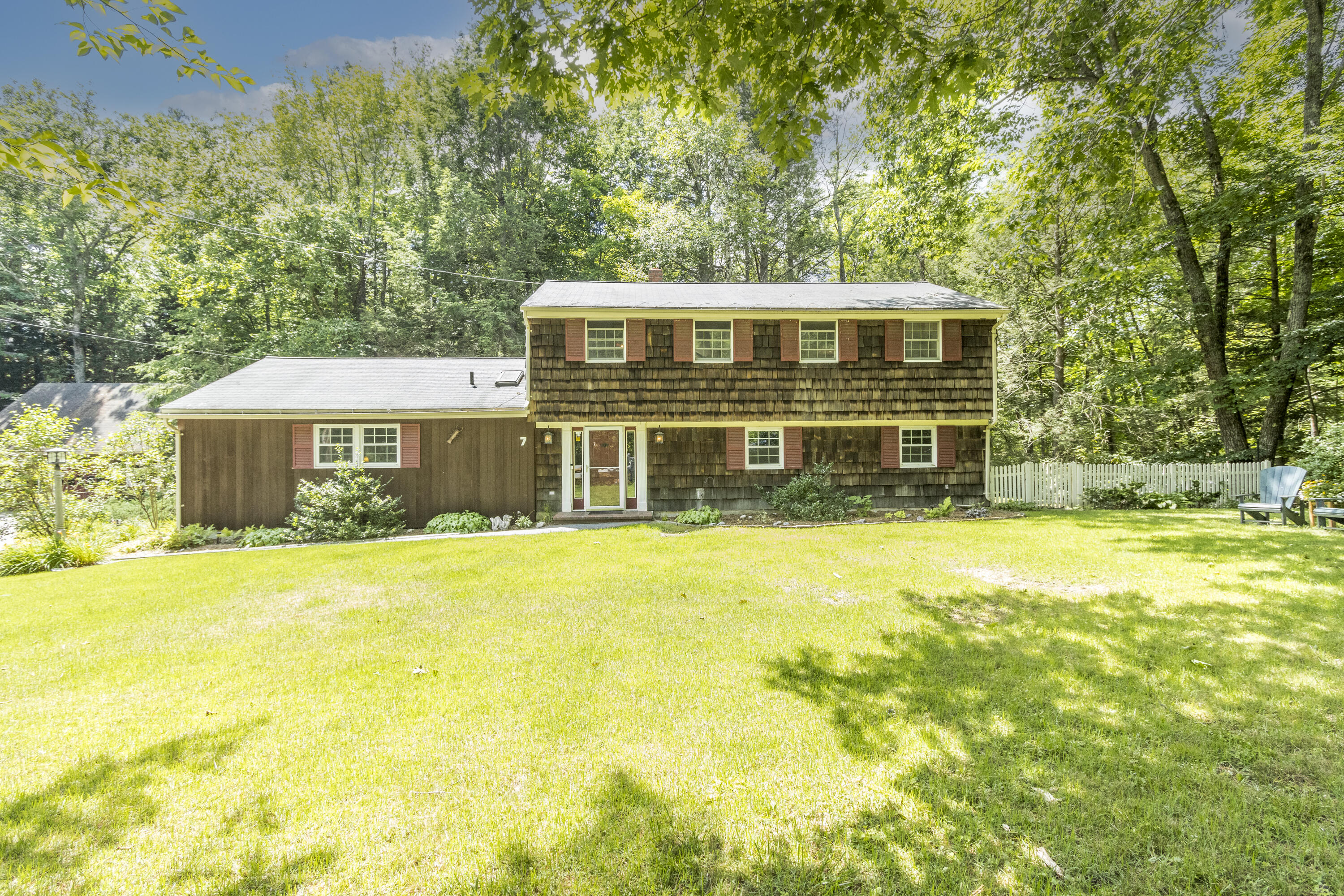 7 Merrill Road Freeport, ME 04032 - Photo 2 of 68 20240712MD-71005