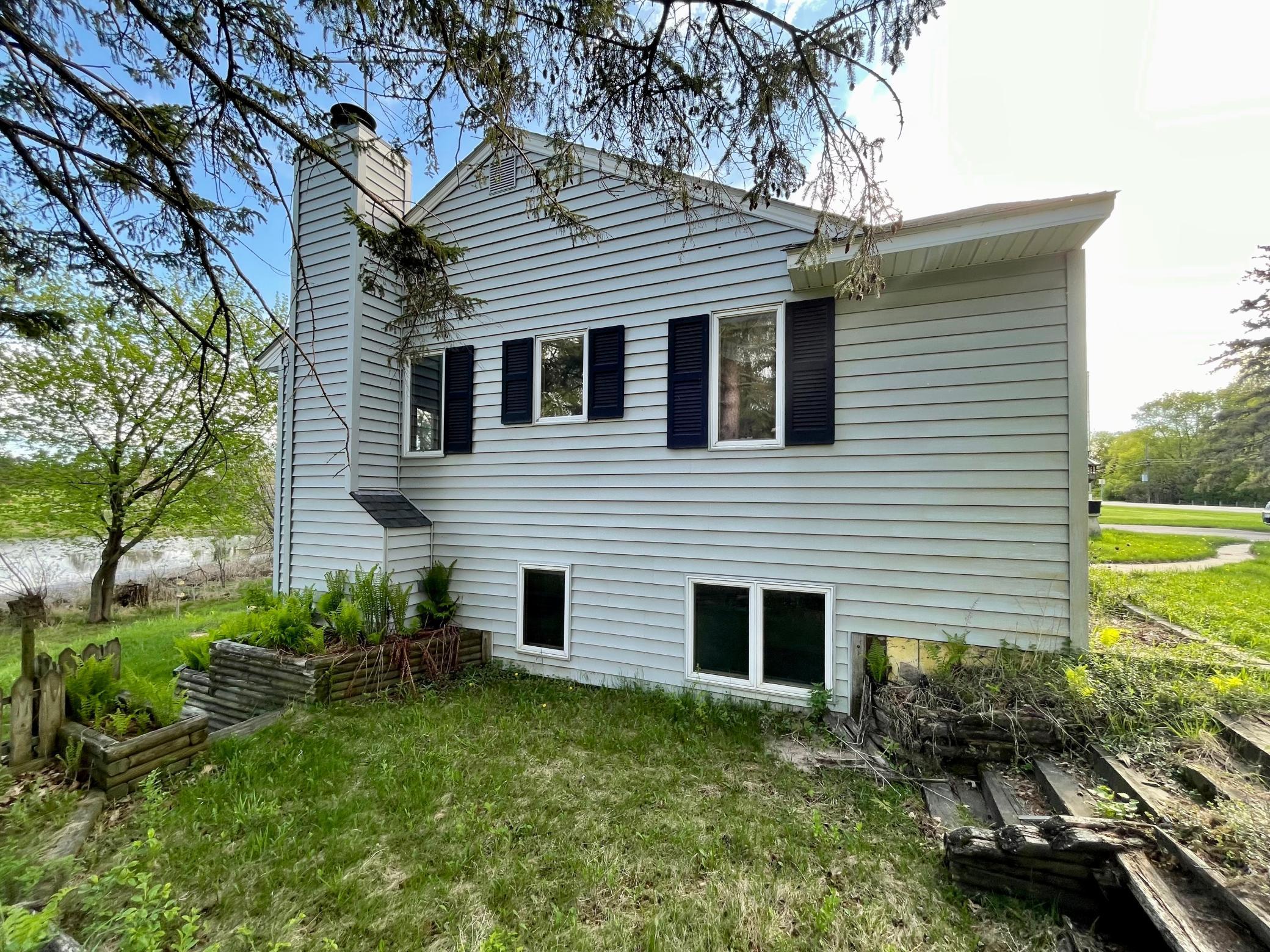 1560 Goose Lake Road Gem Lake, MN 55110 - Photo 3 of 38 Gallery Image 3