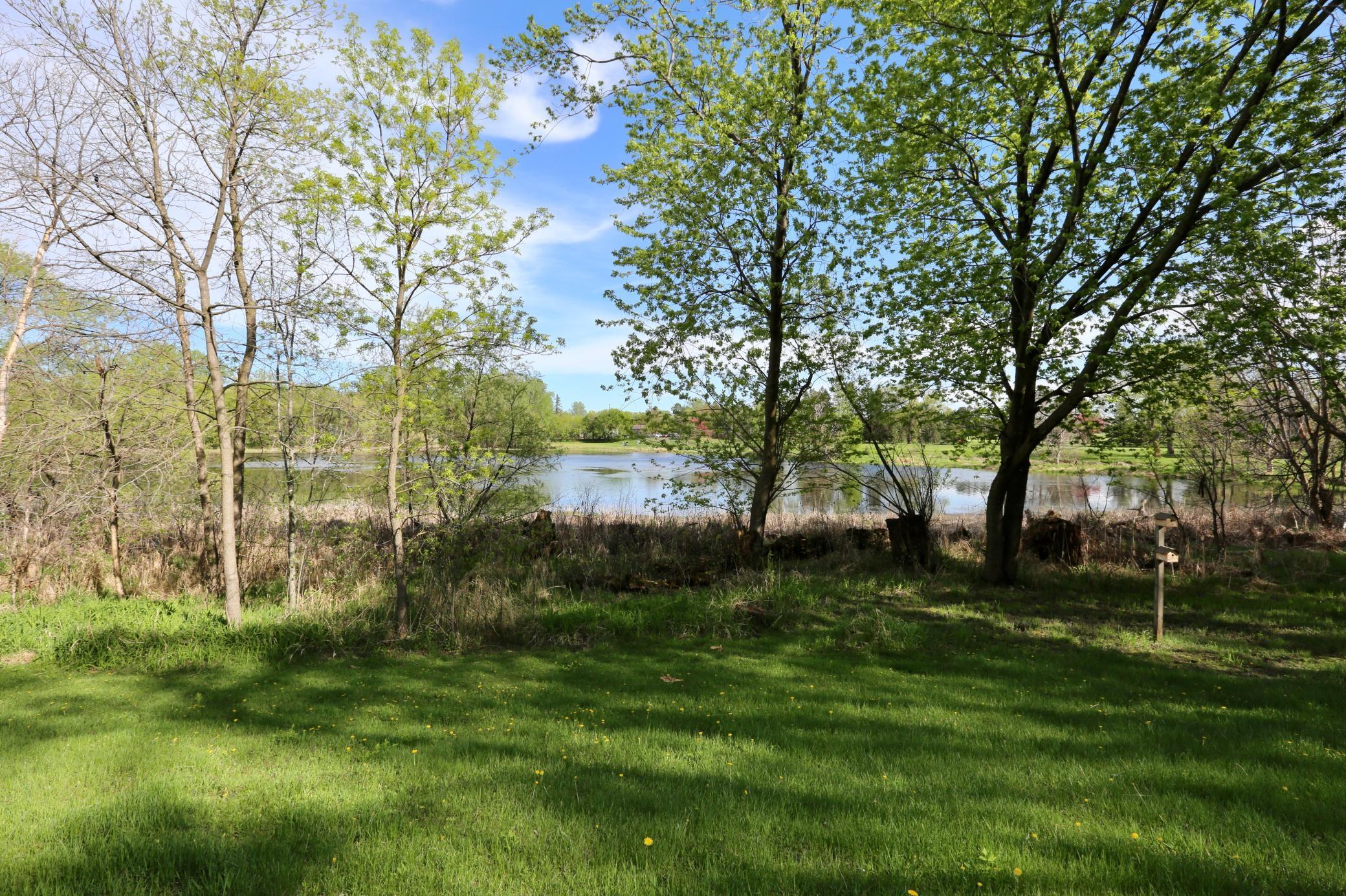 1560 Goose Lake Road Gem Lake, MN 55110 - Photo 5 of 38 Gallery Image 5