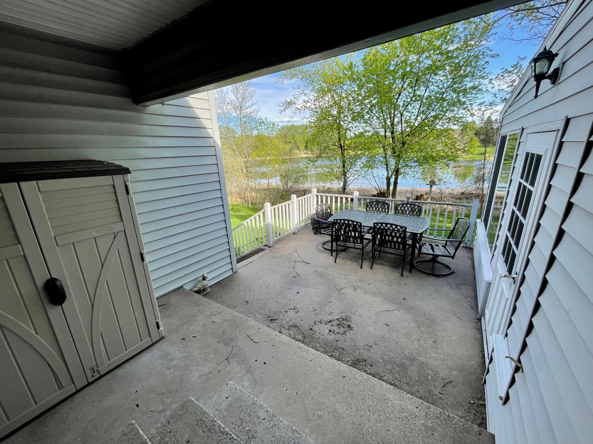 1560 Goose Lake Road Gem Lake, MN 55110 - Photo 9 of 38 Gallery Image 9