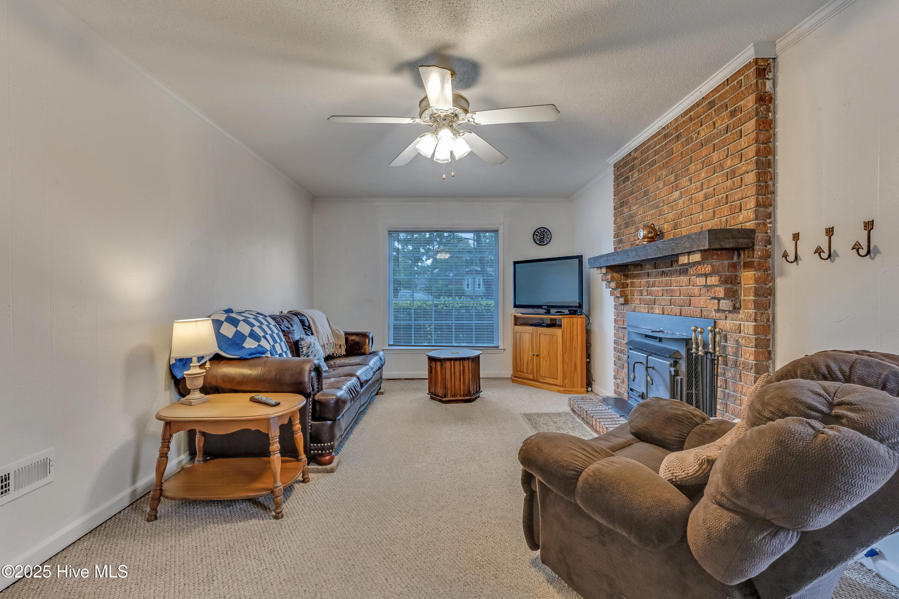 4418 Dewberry Road Wilmington, NC 28405 - Photo 13 of 37 4418 Dewberry Rd-print-015-026-Family Ro