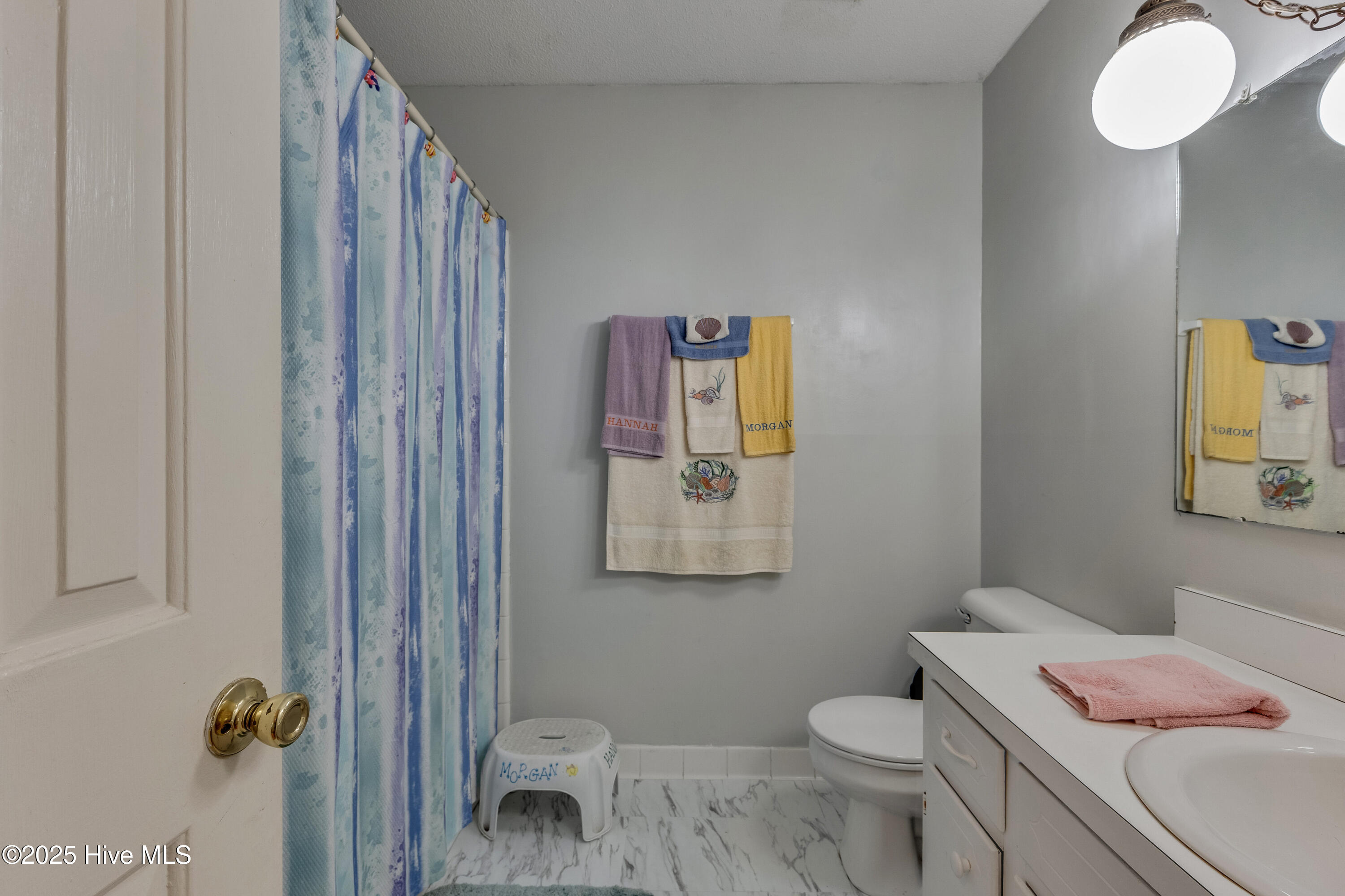 4418 Dewberry Road Wilmington, NC 28405 - Photo 22 of 37 4418 Dewberry Rd-print-024-009-Bathroom