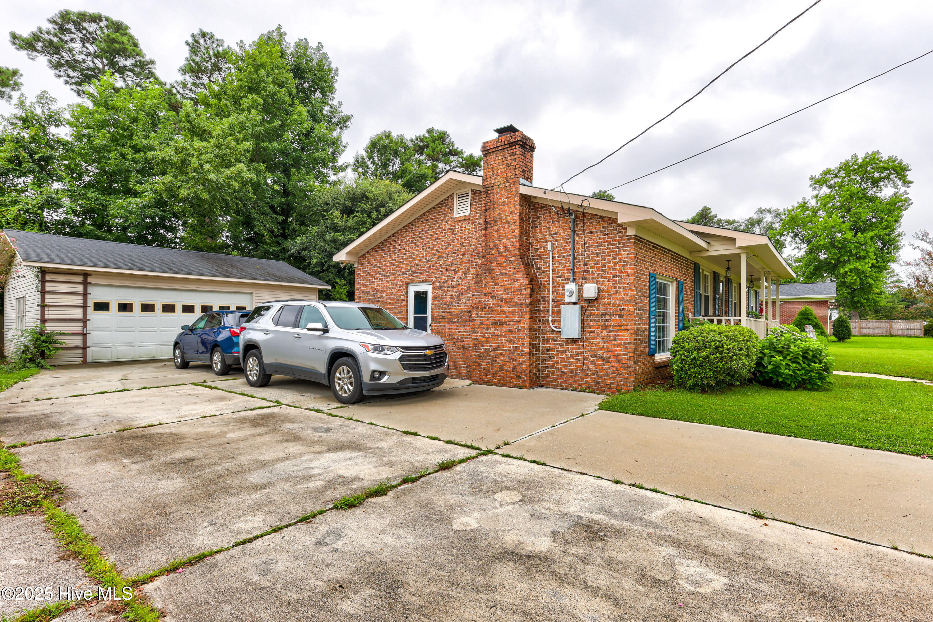 4418 Dewberry Road Wilmington, NC 28405 - Photo 35 of 37 4418 Dewberry Rd-print-037-025-Side View