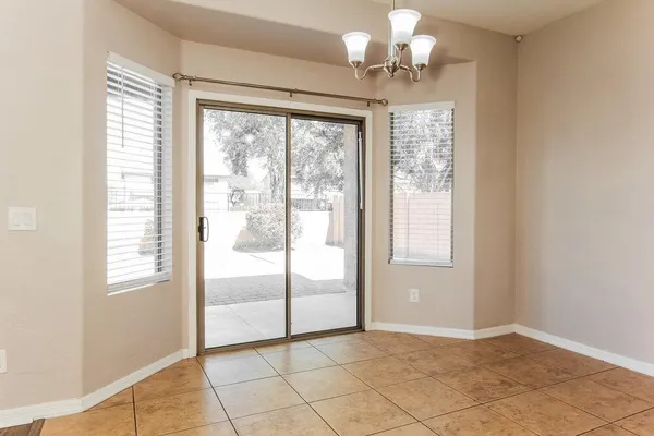 $2,385 | 3536 West Paseo, Laveen, AZ 85339