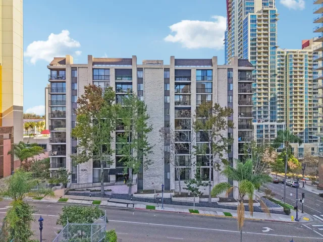 $398,500 | 1333 Eighth Avenue, Unit 407, San Diego, CA 92101