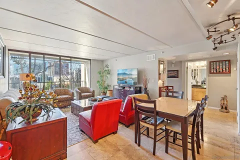 $398,500 | 1333 Eighth Avenue, Unit 407, San Diego, CA 92101