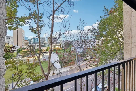 $398,500 | 1333 Eighth Avenue, Unit 407, San Diego, CA 92101