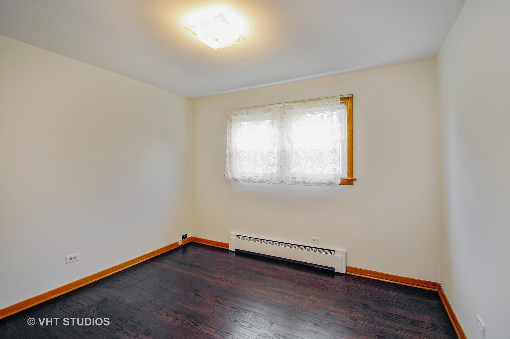 5913 West Higgins Avenue Chicago, IL 60630 - Photo 6 of 10