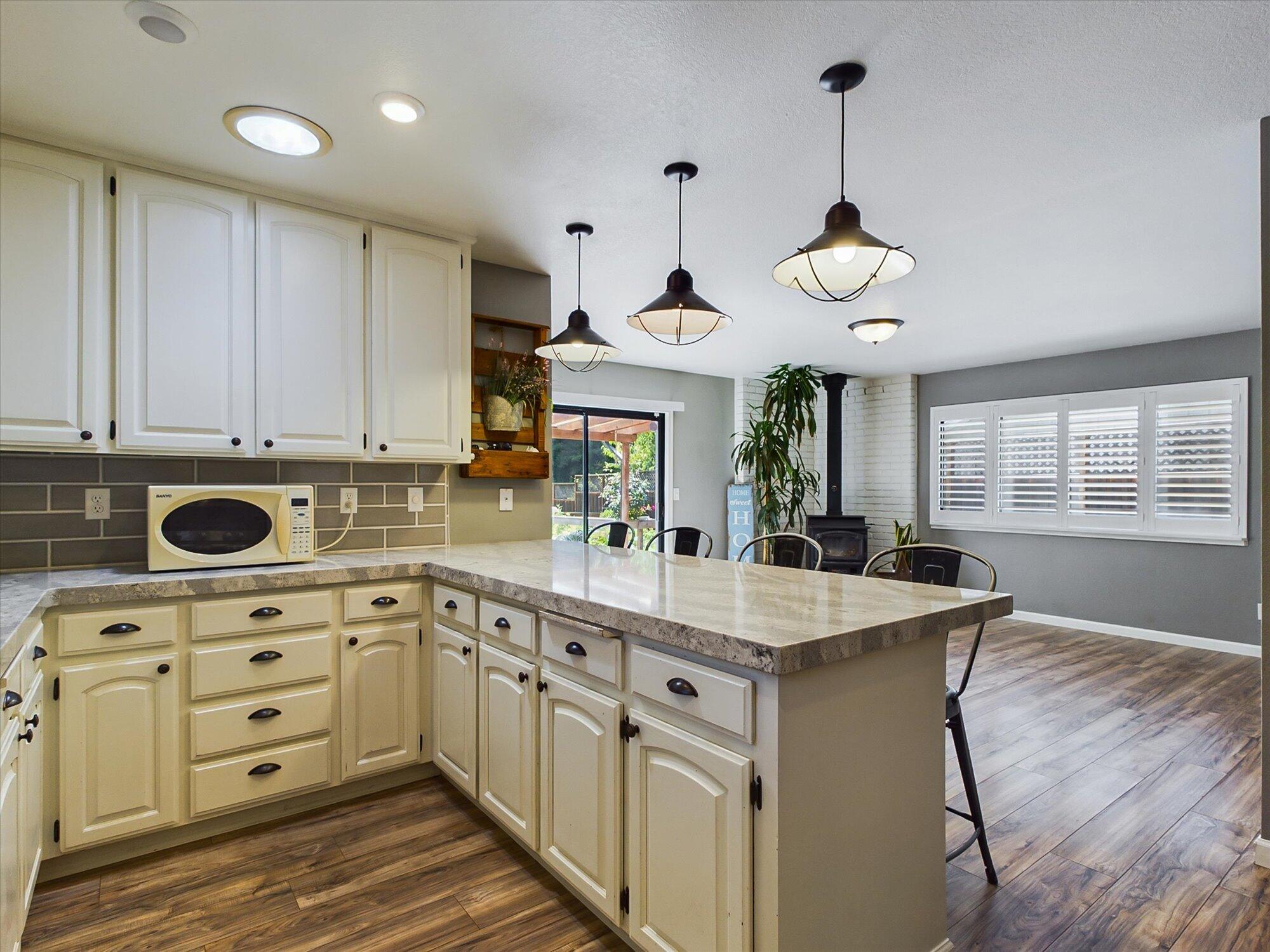 4048 Campton Road Eureka, CA 95503 - Photo 19 of 54