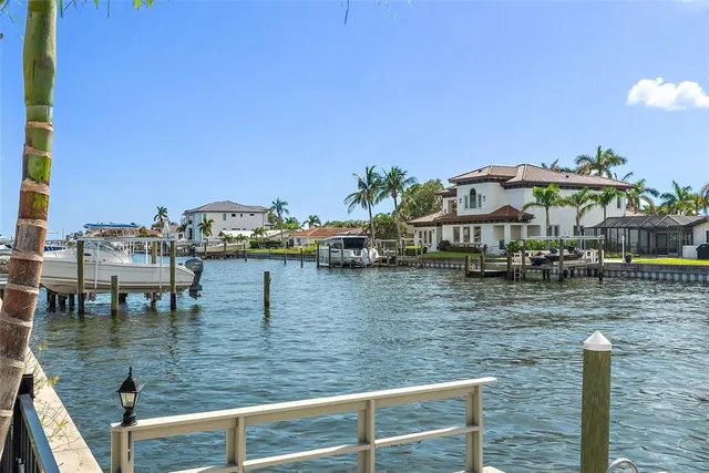 $1,595,000 | 1985 Carolina Avenue Northeast, St. Petersburg, FL 33703
