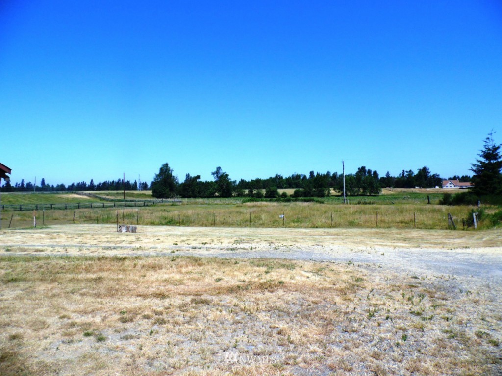 13315 Solberg Road Southeast Yelm, WA 98597 - Photo 12 of 15 Gallery Image 12