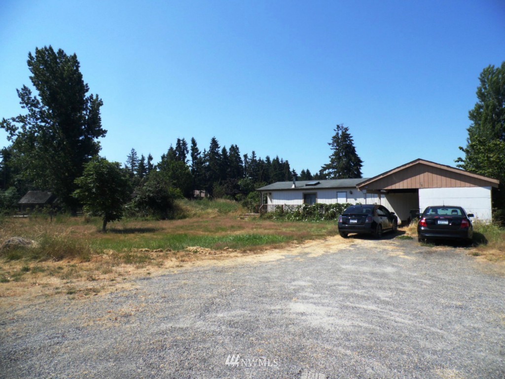 13315 Solberg Road Southeast Yelm, WA 98597 - Photo 14 of 15 Gallery Image 14