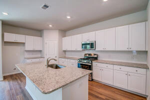 540 Spanish Wells Road Summerville, SC 29486 - Photo 4 of 38 Boston kitchen-pic 2