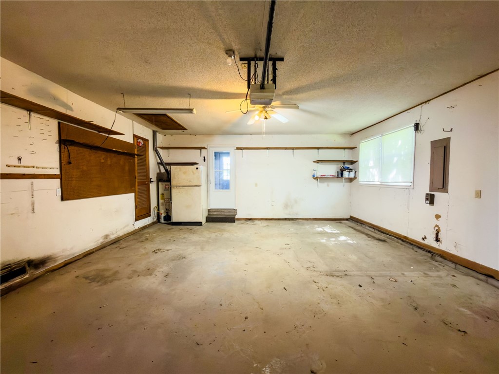 205 Sycamore Road Paris, IL 61944 - Photo 34 of 44