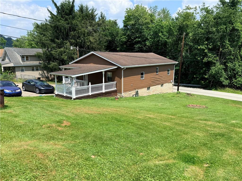 123 New Hill Road Grindstone, PA 15442 - Photo 2 of 22