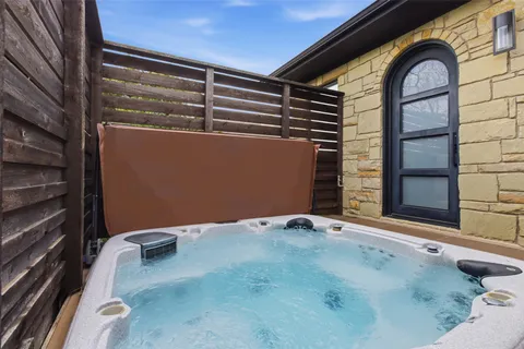 $1,099,000 | 2753 Springwood Lane, Georgetown, TX 78628