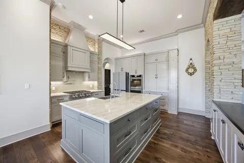 $1,099,000 | 2753 Springwood Lane, Georgetown, TX 78628