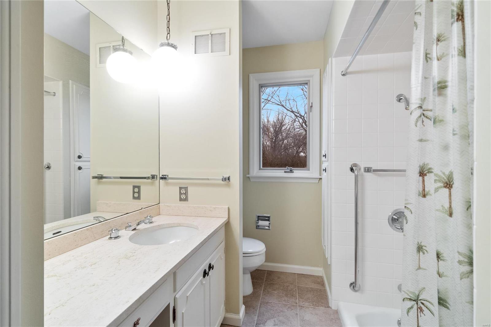 Undisclosed Address Webster Groves, MO 63119 - Photo 14 of 29