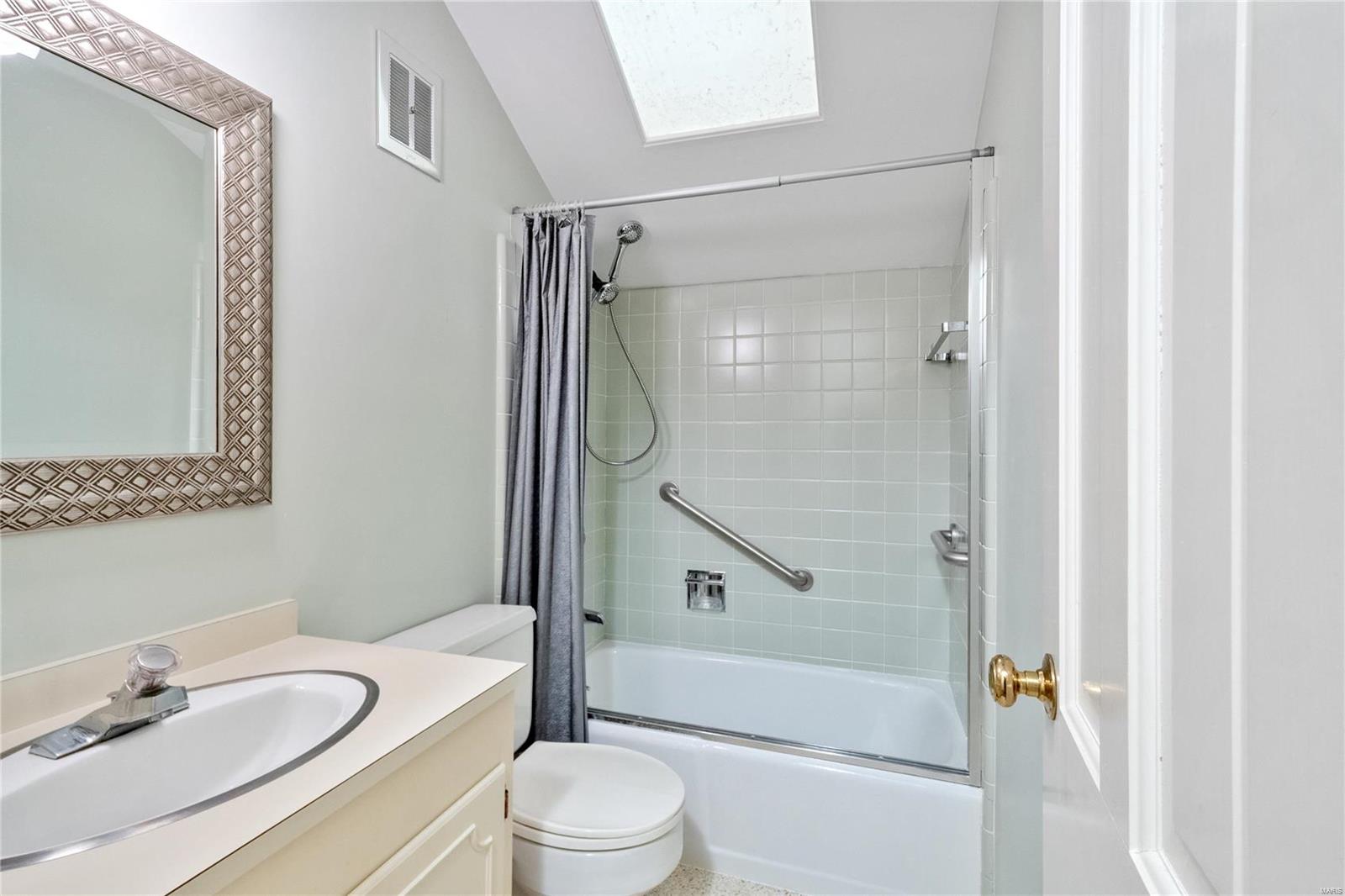 Undisclosed Address Webster Groves, MO 63119 - Photo 17 of 29