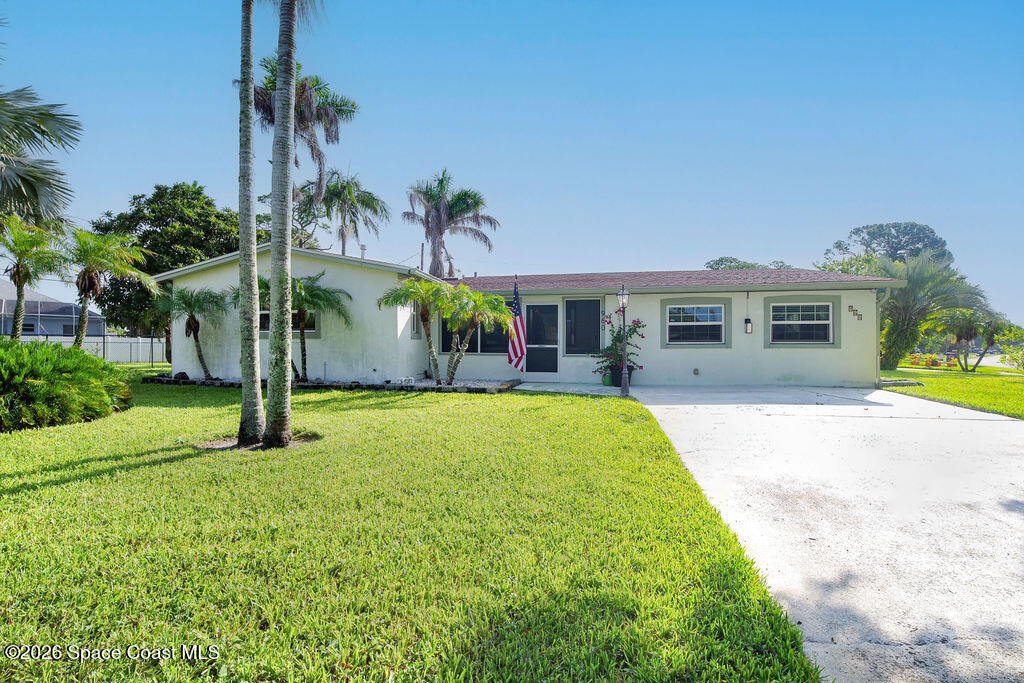 960 Kings Post Road Rockledge, FL 32955 - Photo 2 of 33 Frontview2