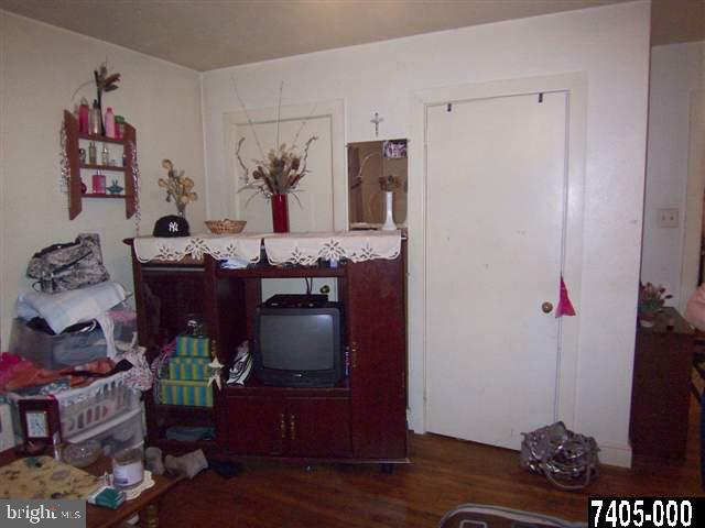 2103 Winding Road York, PA 17408 - Photo 14 of 24 Gallery Image 14