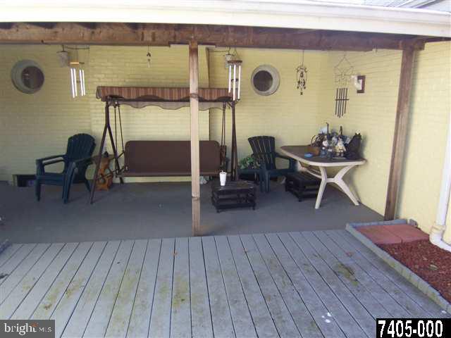 2103 Winding Road York, PA 17408 - Photo 19 of 24 Gallery Image 19