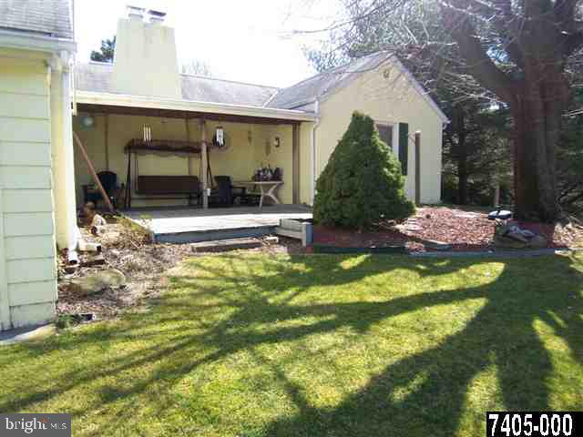 2103 Winding Road York, PA 17408 - Photo 21 of 24 Gallery Image 21