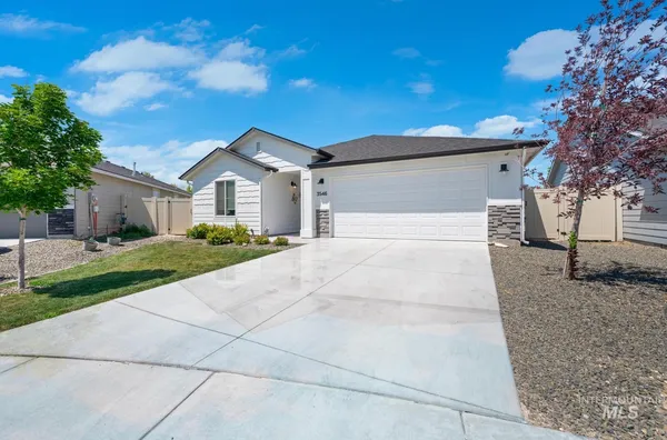 $402,900 | 3546 West Commemoration Avenue, Meridian, ID 83642