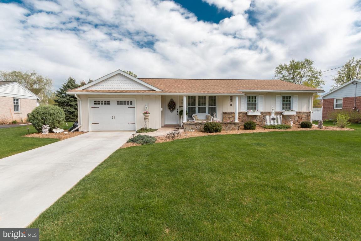 307 Balmer Road Lititz, PA 17543 - Photo 1 of 39