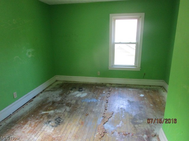 3392 Altamont Road Cleveland, OH 44118 - Photo 13 of 23
