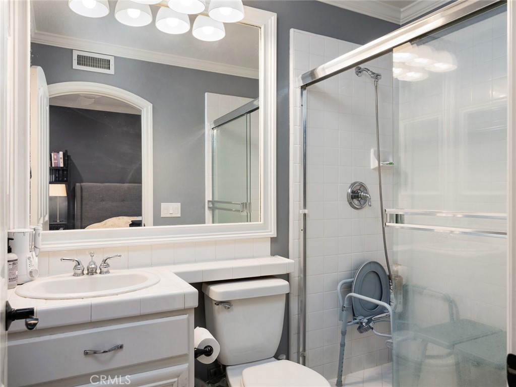 25701 Chestnut Way Stevenson Ranch, CA 91381 - Photo 8 of 63