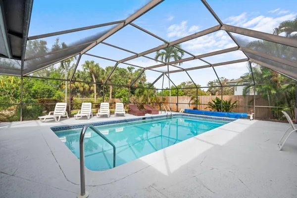 $839,900 | 560 Century Drive, Marco Island, FL 34145