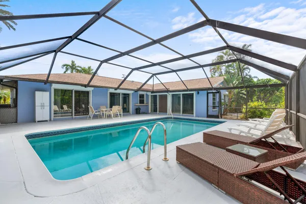 $839,900 | 560 Century Drive, Marco Island, FL 34145