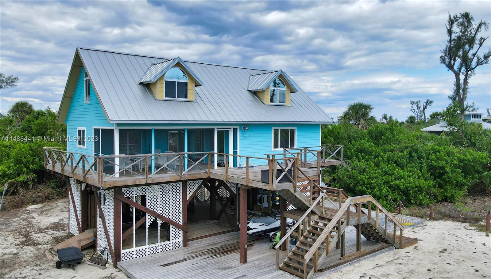 8786 Little Gasparilla Is  