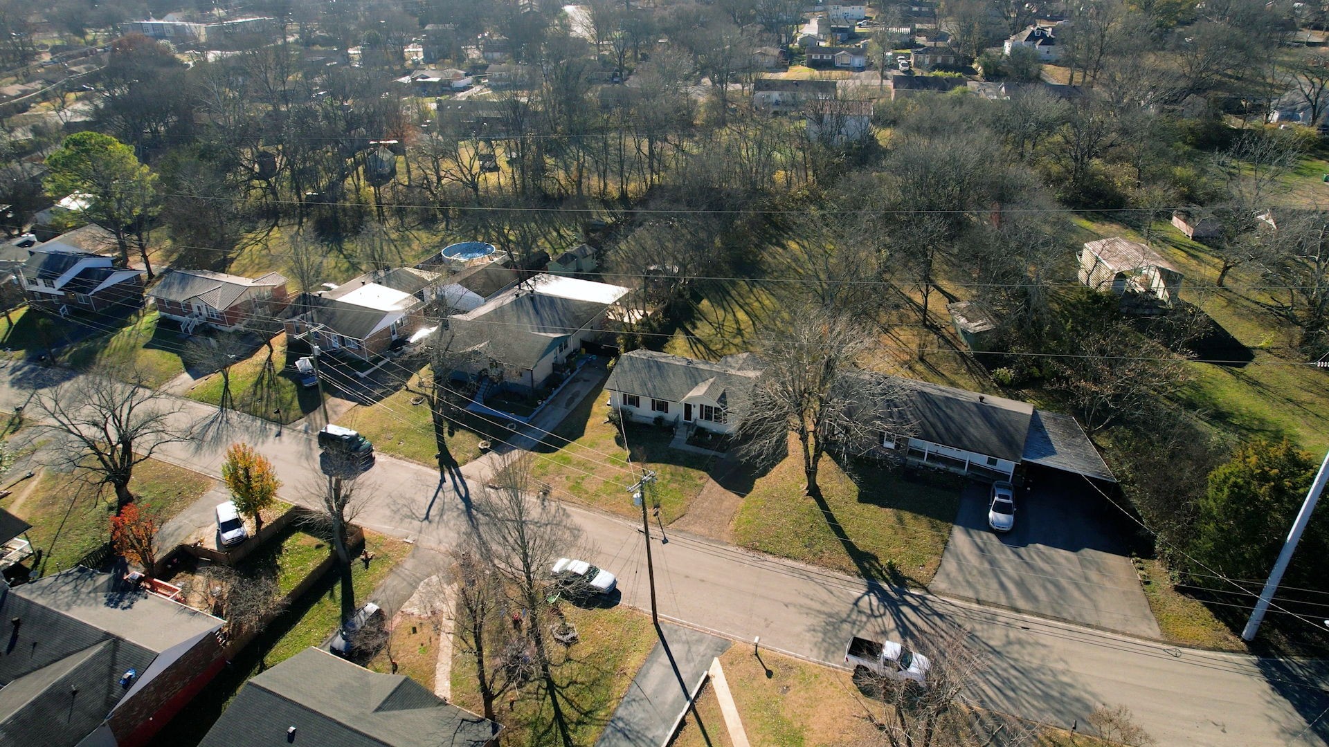 622 Mayview Drive Madison, TN 37115 - Photo 27 of 27 an aerial view of a house with outdoor space and lake view
