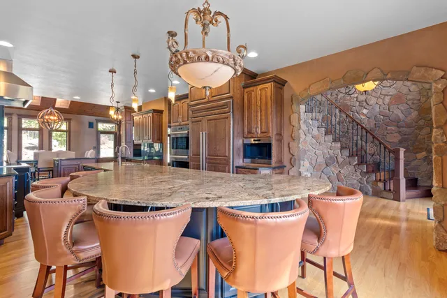 $1,369,000 | 1803 Ironwood Place, Onalaska, WI 54650