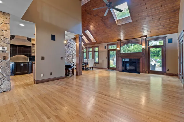 $1,369,000 | 1803 Ironwood Place, Onalaska, WI 54650