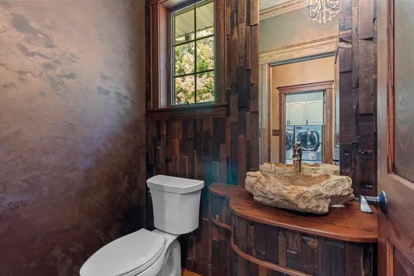 $1,369,000 | 1803 Ironwood Place, Onalaska, WI 54650