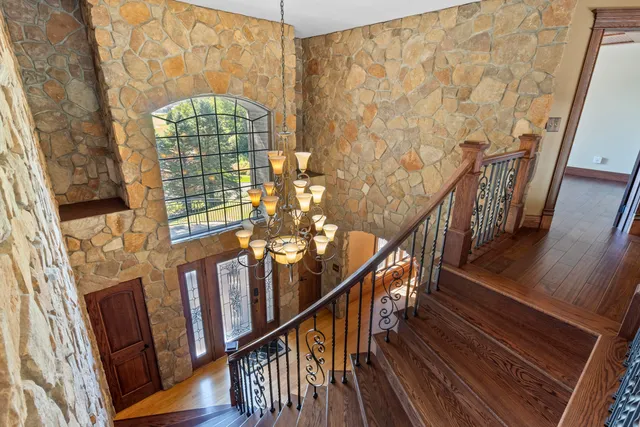 $1,369,000 | 1803 Ironwood Place, Onalaska, WI 54650