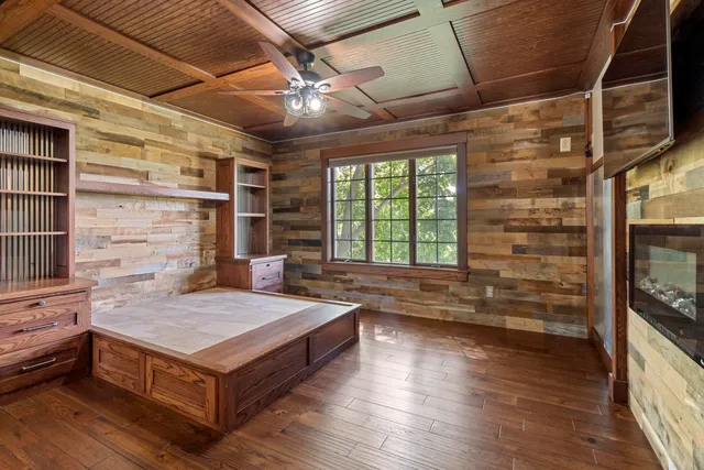 $1,369,000 | 1803 Ironwood Place, Onalaska, WI 54650