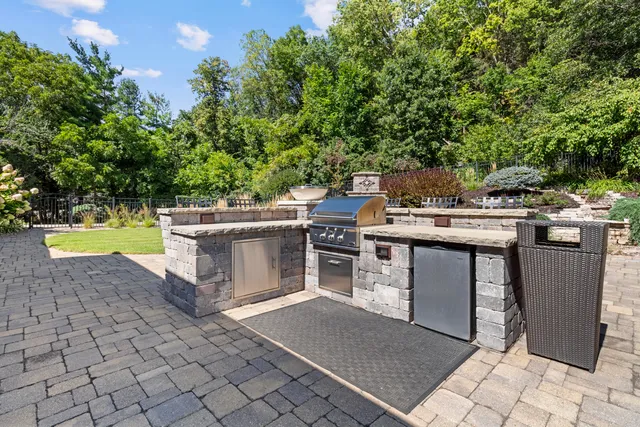 $1,369,000 | 1803 Ironwood Place, Onalaska, WI 54650