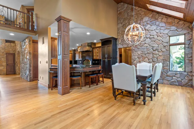 $1,369,000 | 1803 Ironwood Place, Onalaska, WI 54650