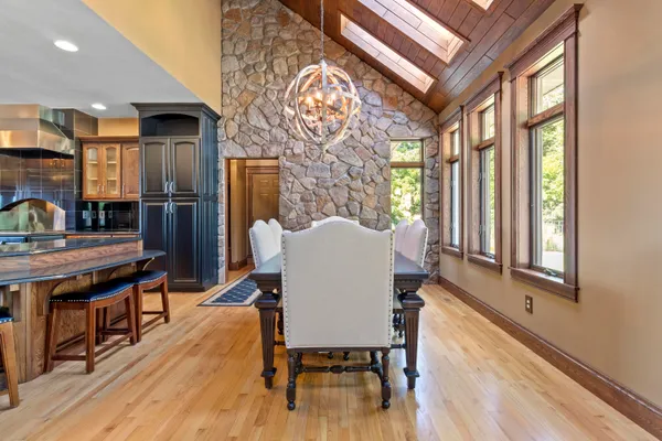 $1,369,000 | 1803 Ironwood Place, Onalaska, WI 54650